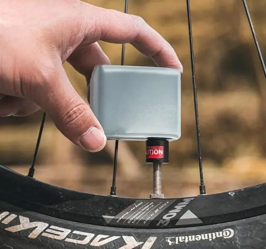 Портативный электрический насос ROCKBROS AS1 Mini с высоким давлением, с наконечником для вентиля FV/AV, для дорожных и горных велосипедов