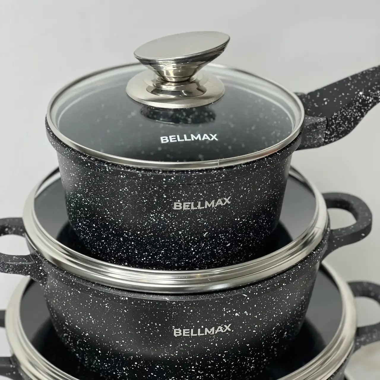 Набор посуды с гранитным антипригарным покрытием BellMax BM-305 из 12 предметов Черный