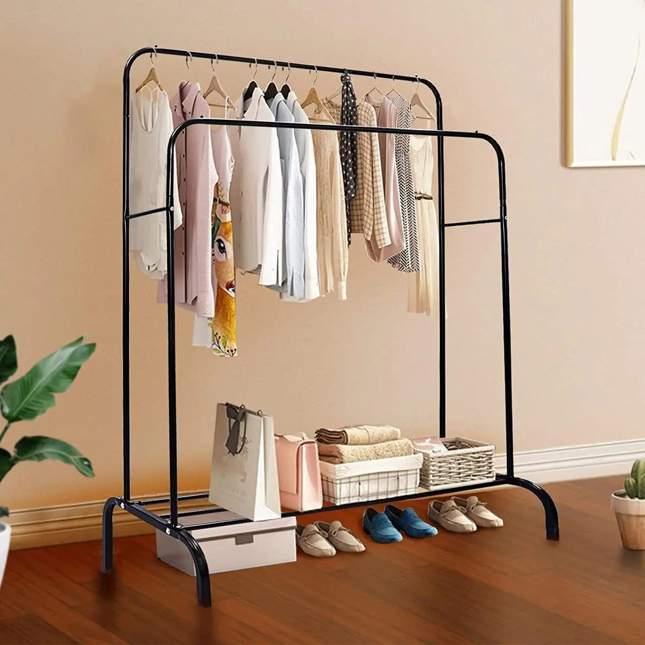 Двойная стойка для одежды черного цвета Double floor Hanger
