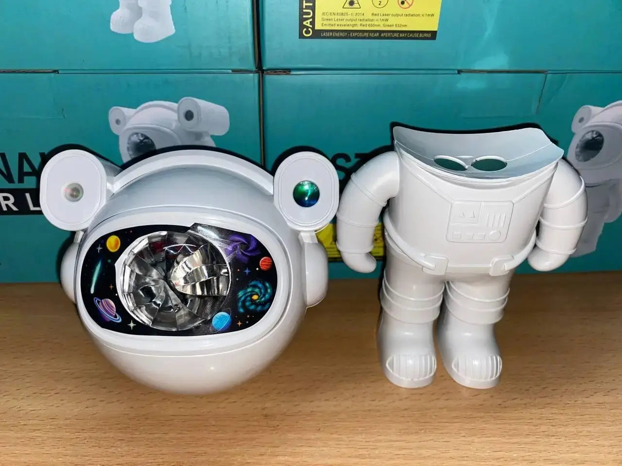 Astronaut Проектор галактики лазерный Астронавт-космонавт, звездное небо на потолке с пультом Белый