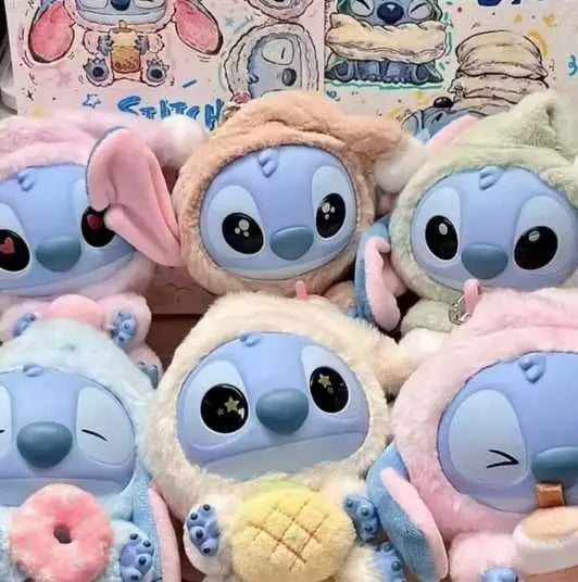 Мягкая коллекционная игрушка-сюрприз брелок Стич/Stitch Labubu 15см (цвет и вид случайный)