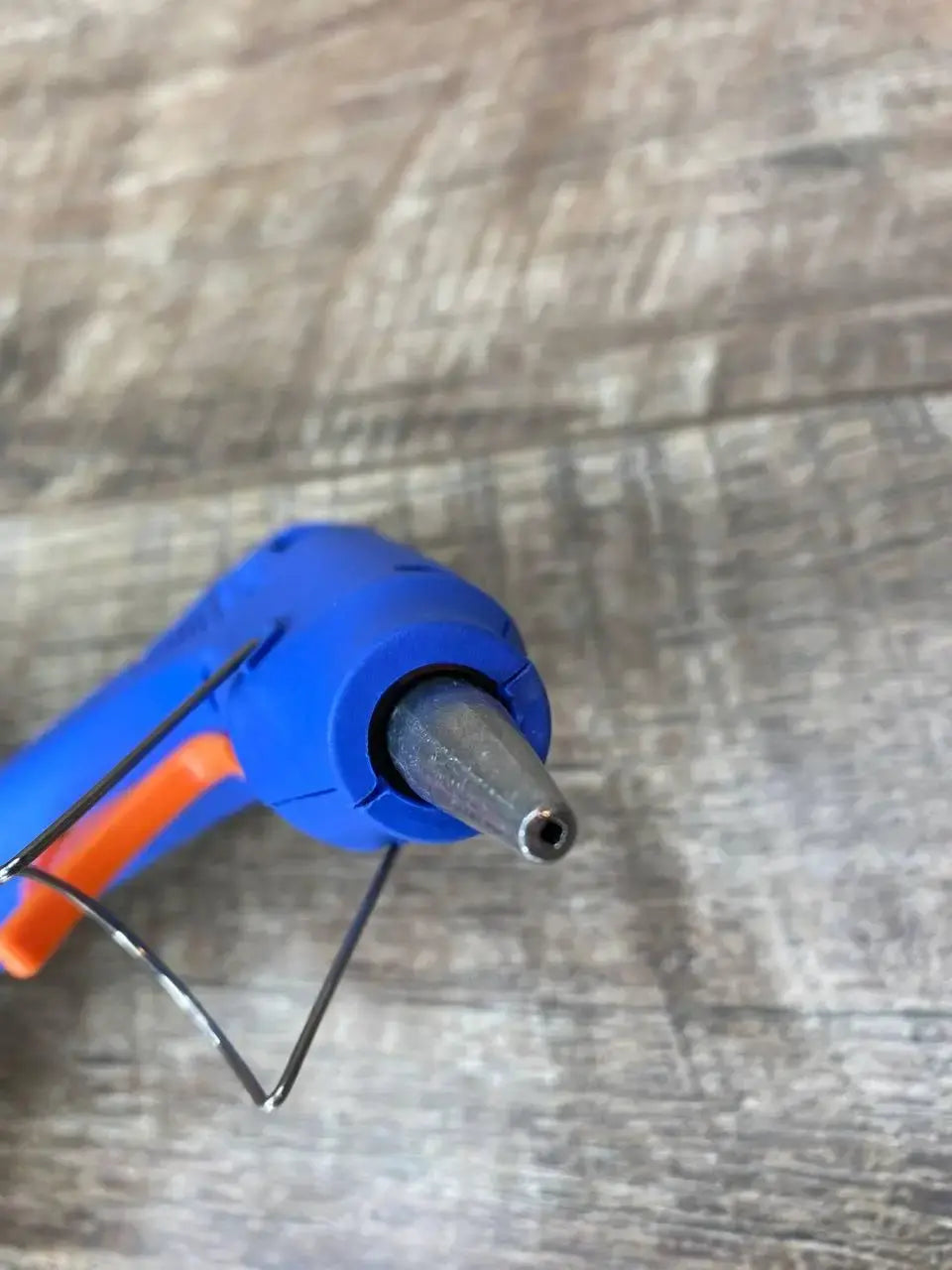 Бытовой клеевой горячий пистолет электрический для силиконового клея Xunlei XL-E20