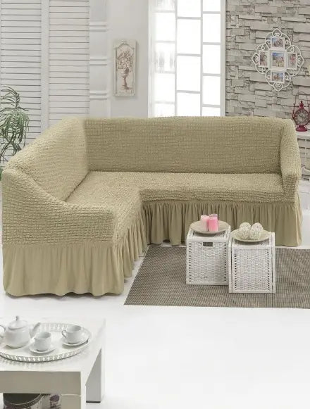 Чехол на угловой диван с оборкой, накидка на диван