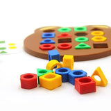 Настольная развивающая игра на соответствие формы и цвета