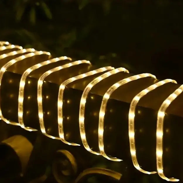 LED гирлянда с солнечной батареей 10 м (теплый белый свет)