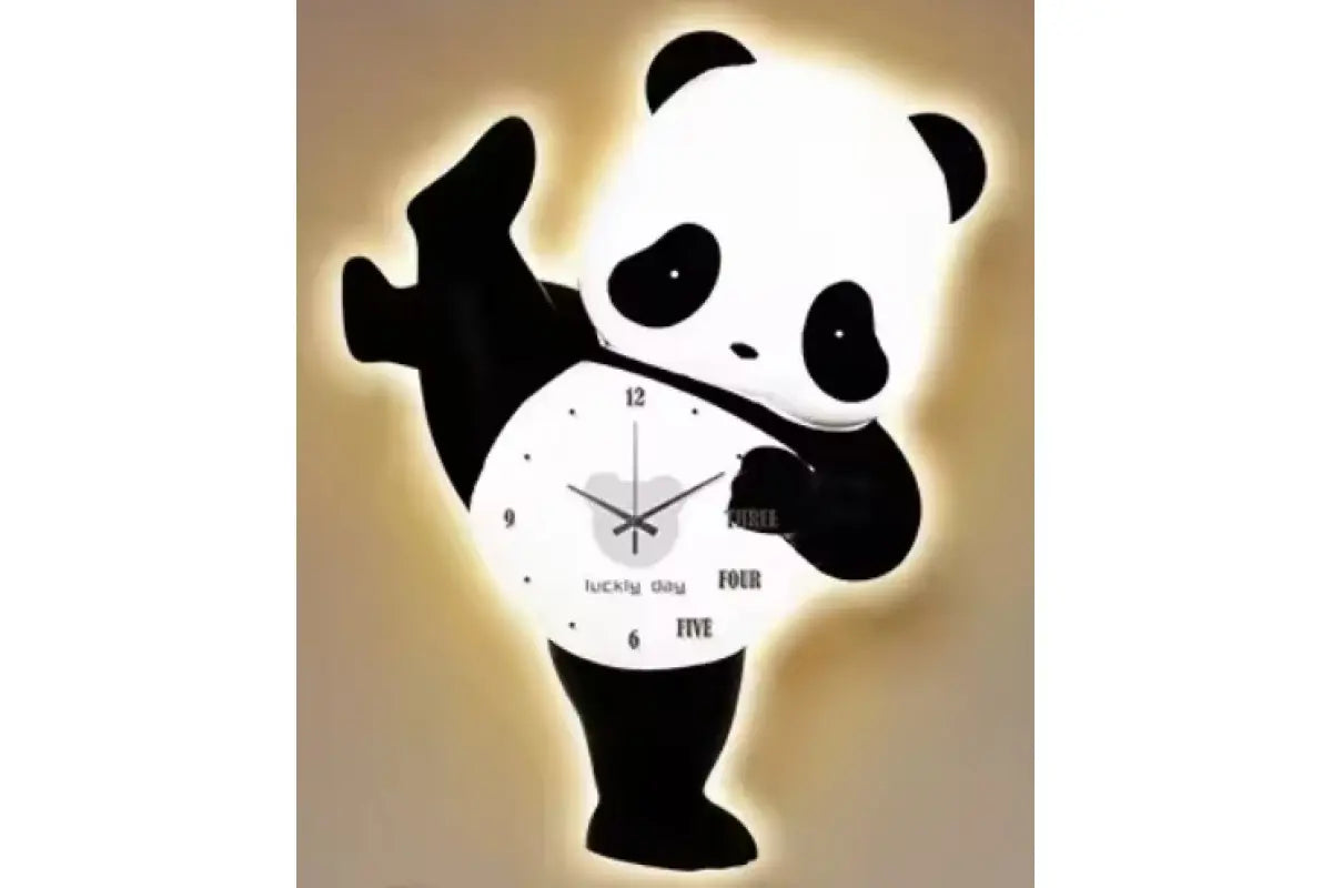 Детские настенные часы со светодиодной подсветкой в виде панды / Декоративные LED-часы Панда без звука с мягкой подсветкой