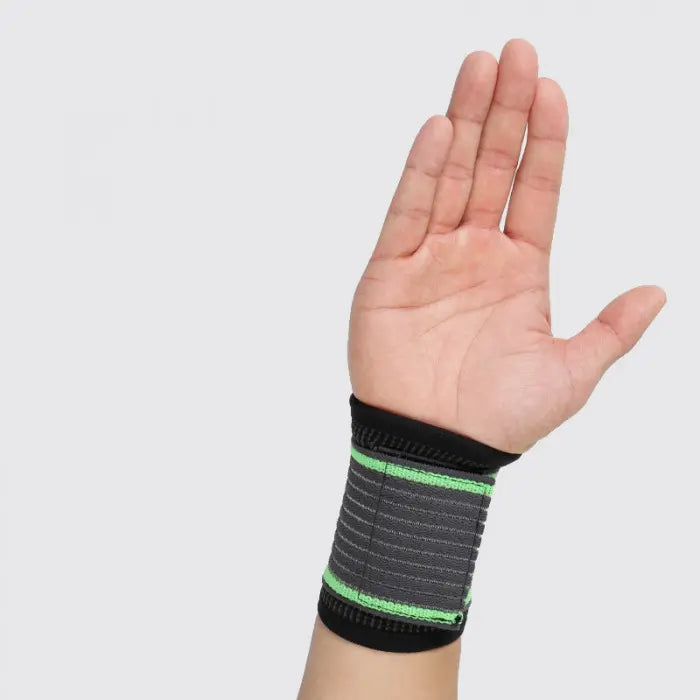 Эластичный фиксатор запястья (напульсник) бандаж запястья регулируемый