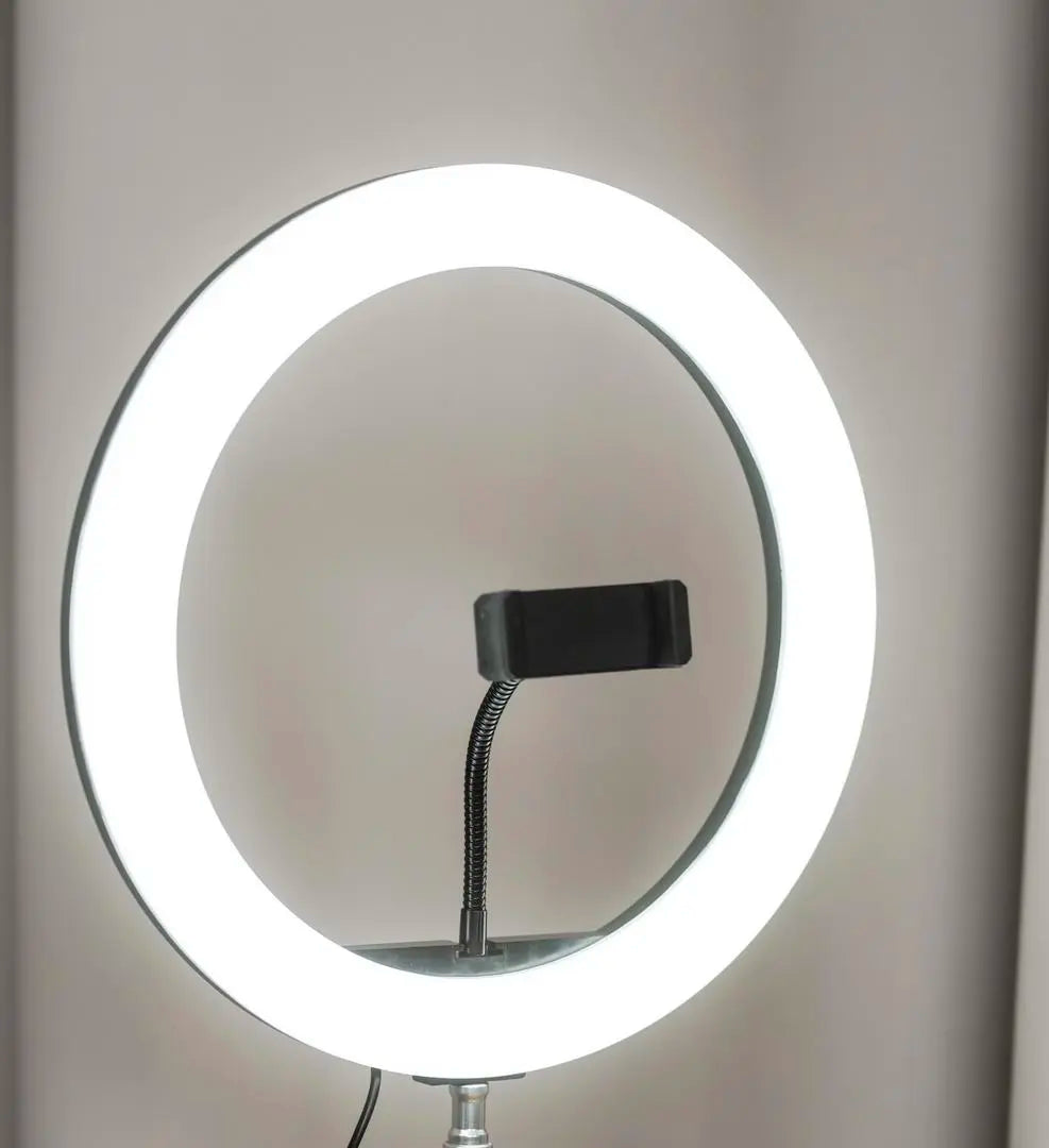 Кольцевая лампа RING FILL LIGHT 26С на штативе  с держателелем телефона