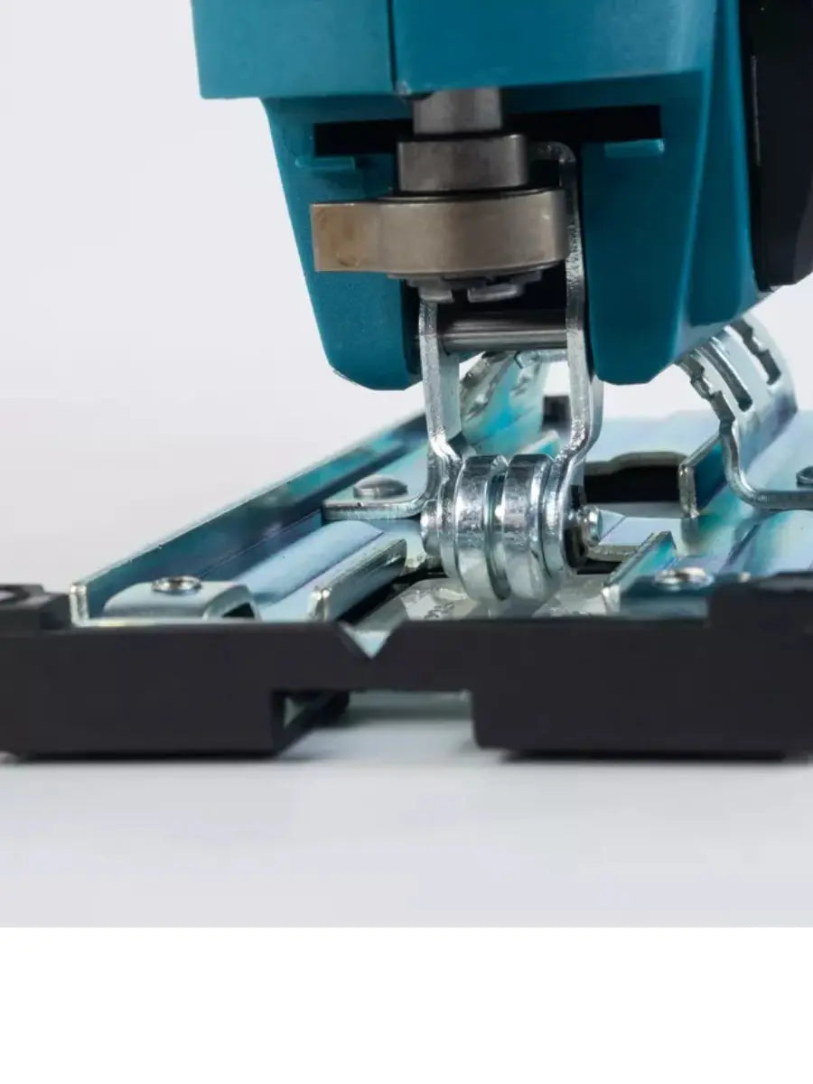 Лобзик аккумуляторный 21В 6 Ач Безщеточный