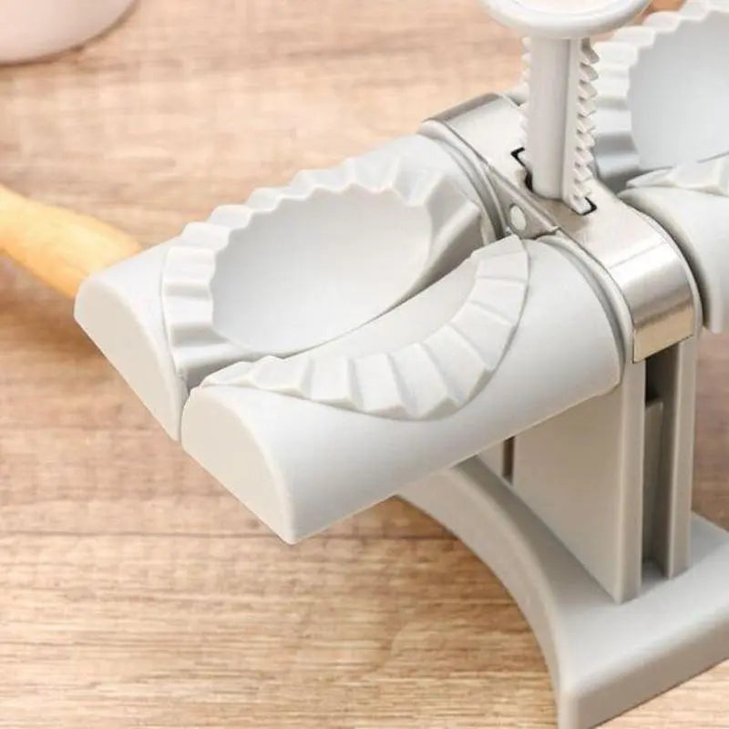 Машинка для лепки пельменей и вареников