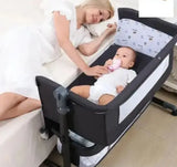 Многофункциональная детская приставная кроватка-качалка с пеленалным столиком