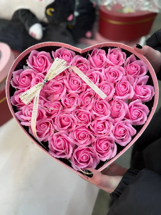 Подарочный набор мыльное Сердце с розами из мыла LED/подарочный бокс с мыльными розами