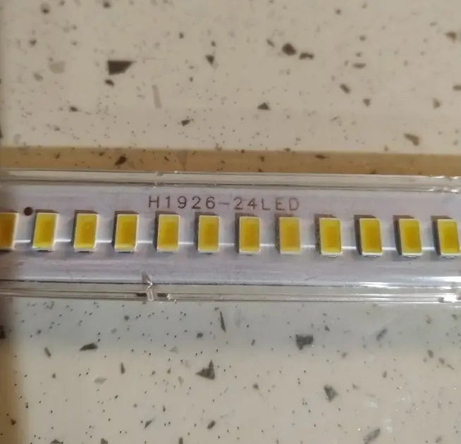 Мини фонарик на 24 светодиодов, USB лампа, LED светильник (теплый желтый свет)