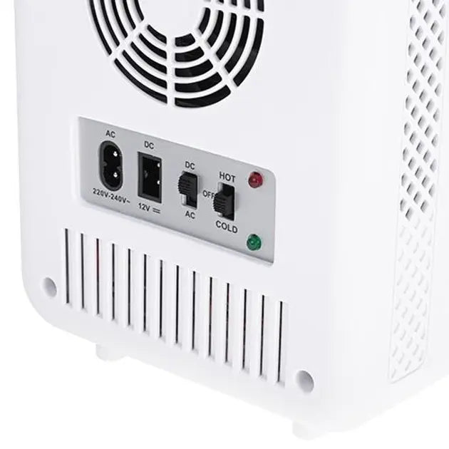 Мини холодильник с зеркалом от прикуривателя на 4л