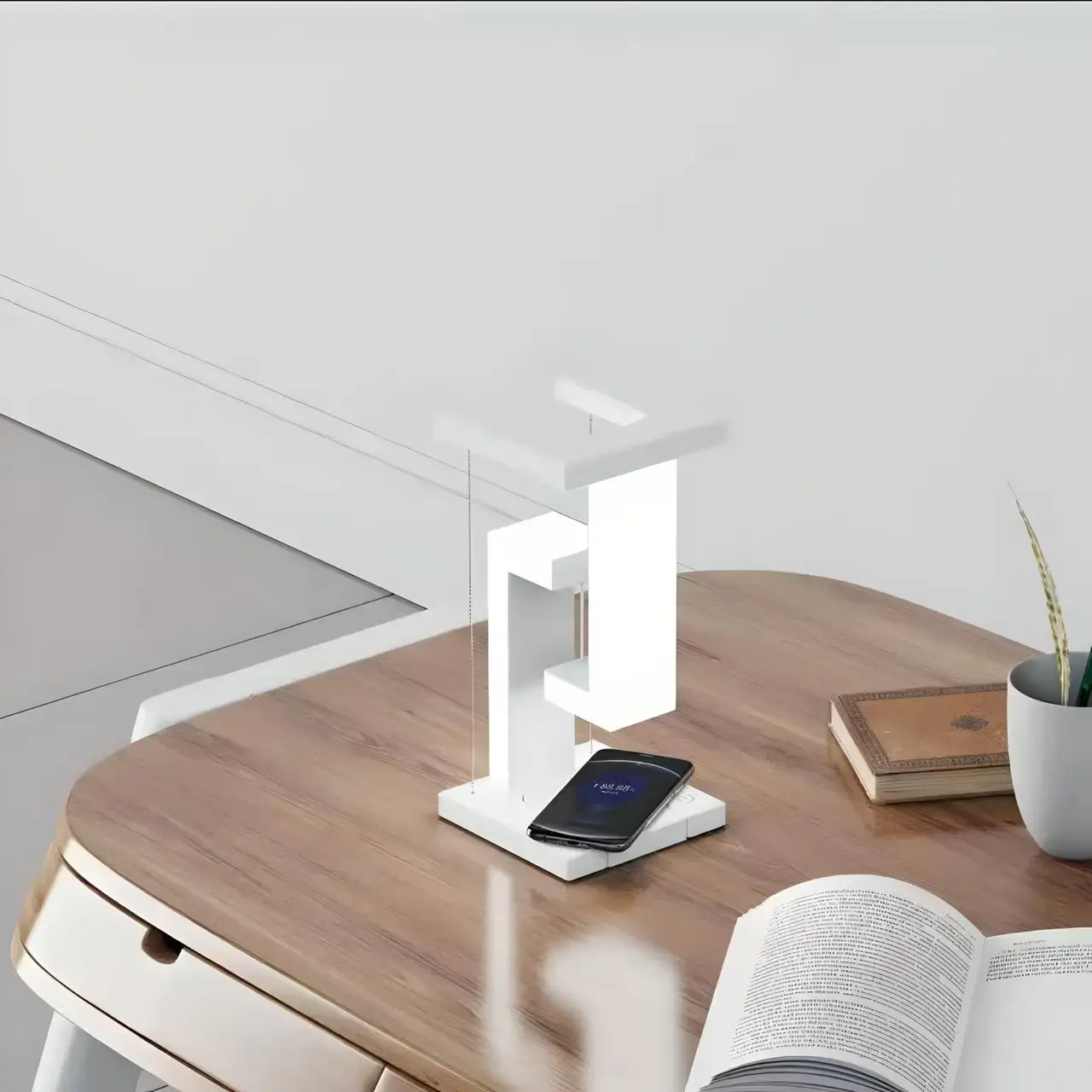 Настольная лампа SHS 2238 светодиодная с 2*USB и беспроводной зарядкой 10W