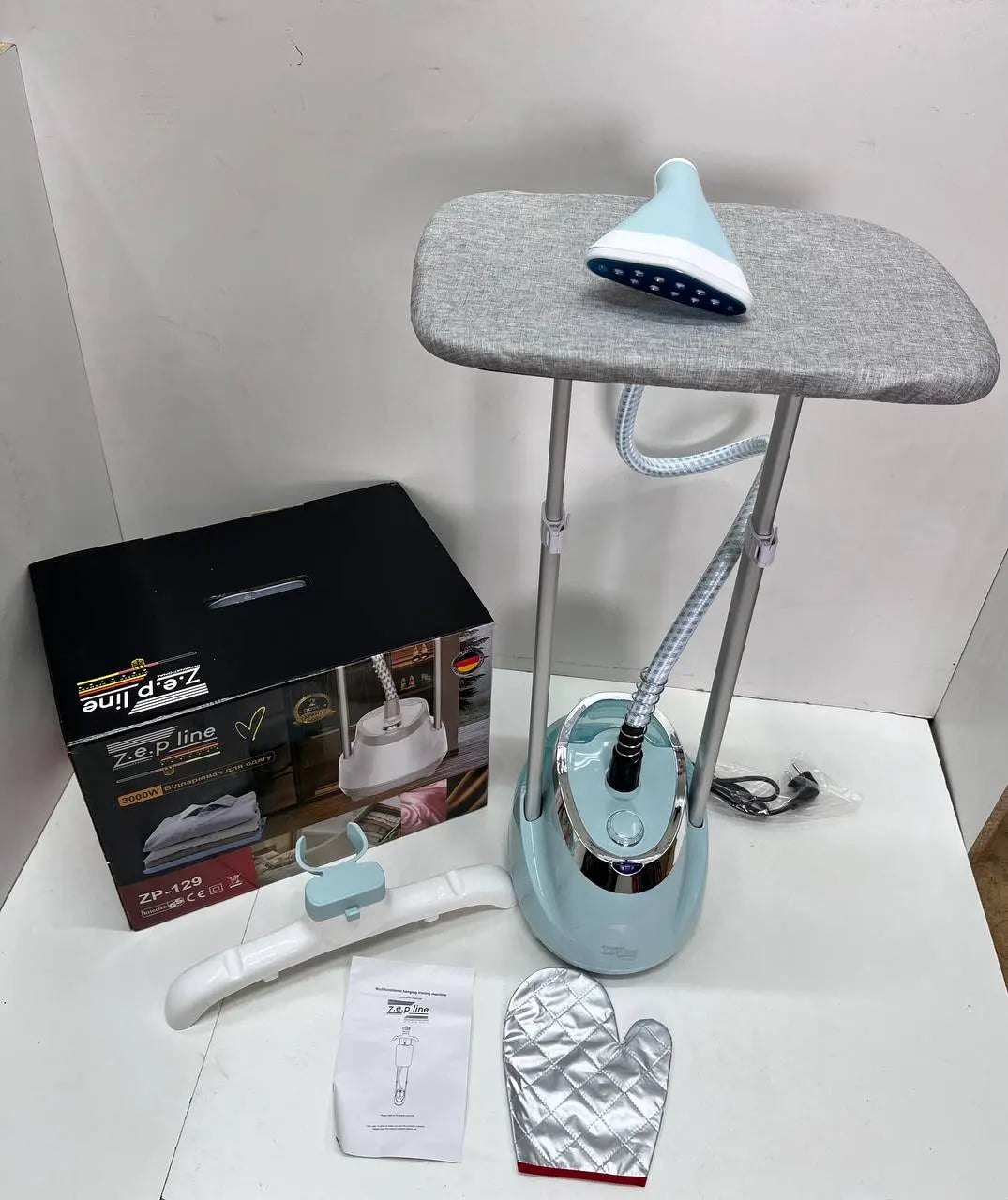 Голубой  Отпариватель вертикальный для одежды со стойкой Zepline ZP-129 3000W