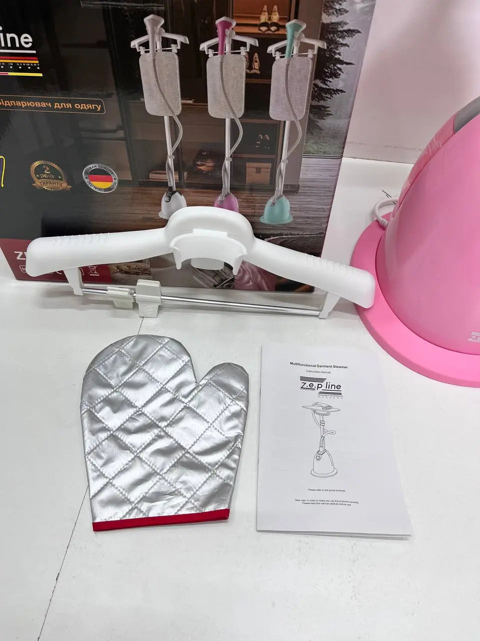 Розовый Отпариватель вертикальный для одежды со стойкой Zepline ZP-130 3000W