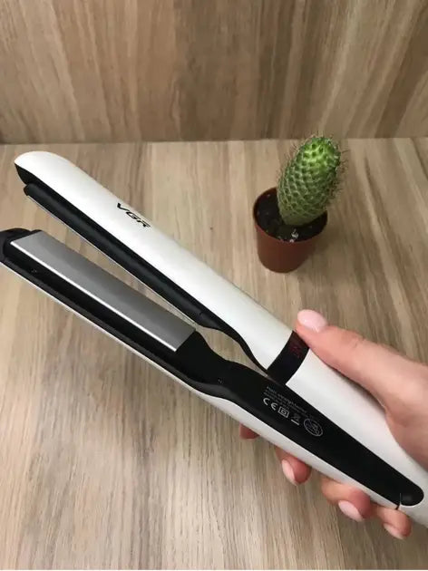 Профессиональный утюг VGR выпрямитель с турмалиновым покрытием, терморегулятором и дисплеем, мощность 55 Вт V-511