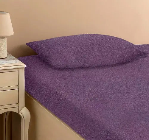 Фиолетовая Простынь махровая на резинке с наволочками Anisa  (220х240+30 см)