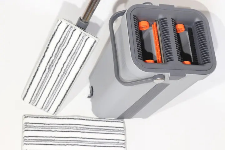 Швабра с ведром 10л и автоматическим вертикальным отжимом G10