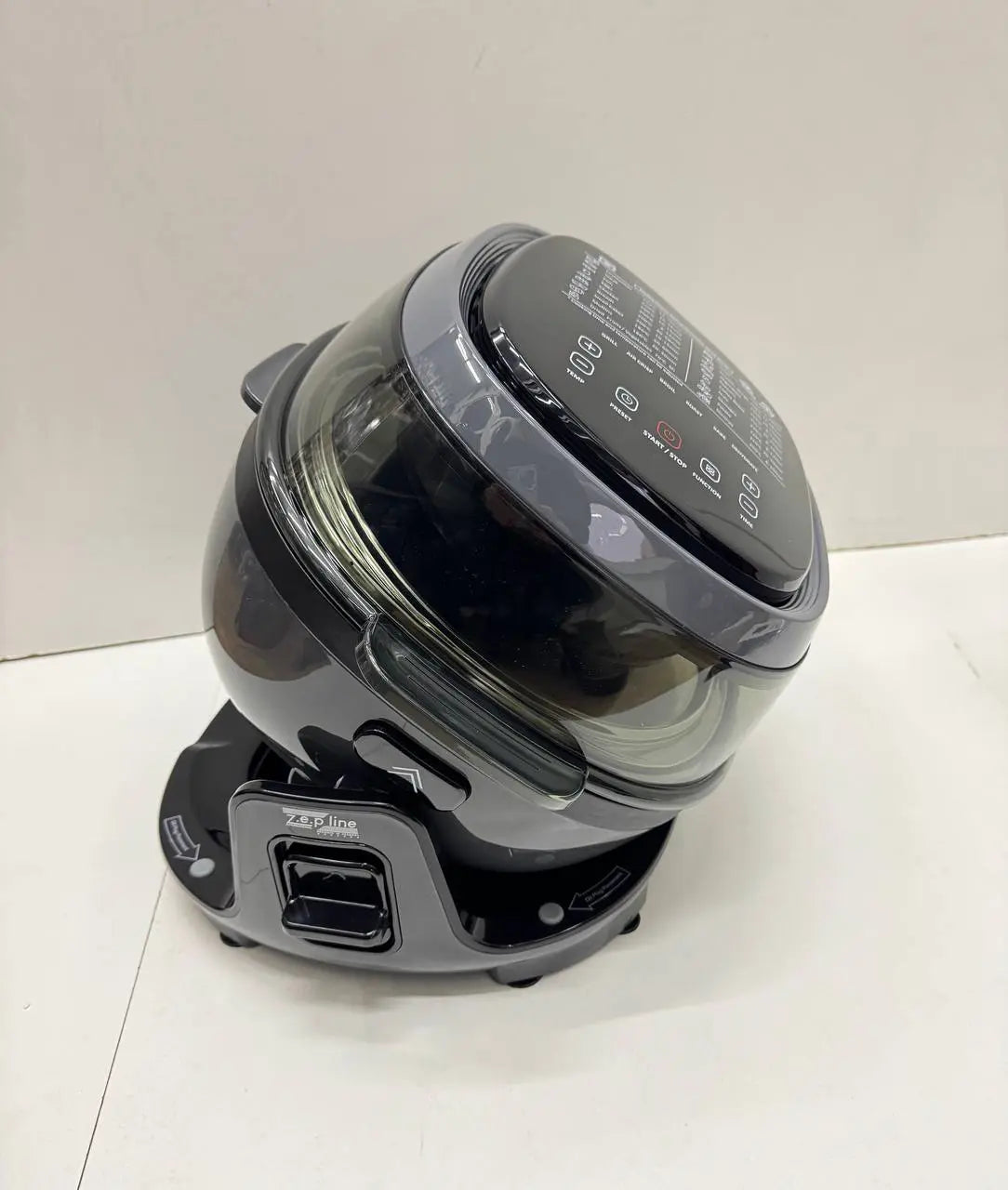 Смарт-аэрофритюрница с функцией вращения на 18 программ Zepline ZP-140 10литров 4000Вт