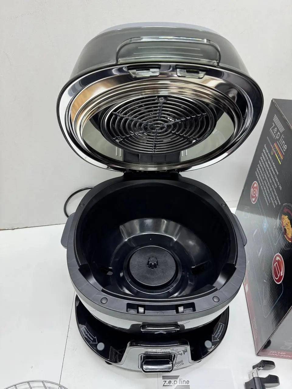 Смарт-аэрофритюрница с функцией вращения на 18 программ Zepline ZP-140 10литров 4000Вт