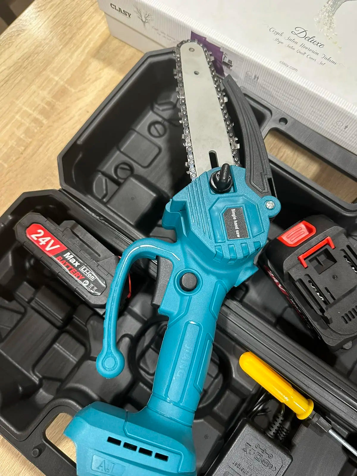 Мини пила  (24В, 5,0 Ач)  Веткорез компактная и лёгка цепная пила аккумуляторная