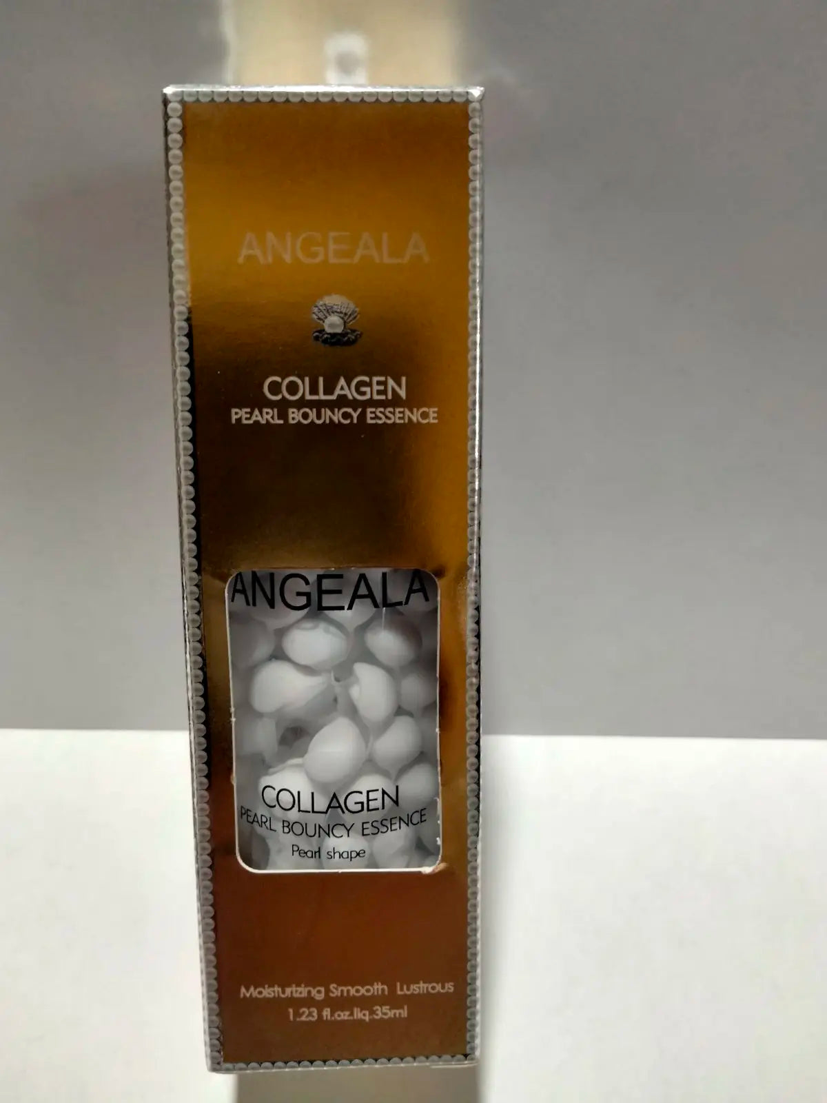 Выравнивающая база под макияж с коллагеном, подстраиваемый под тон кожи, Прозрачная / Омолаживающая база