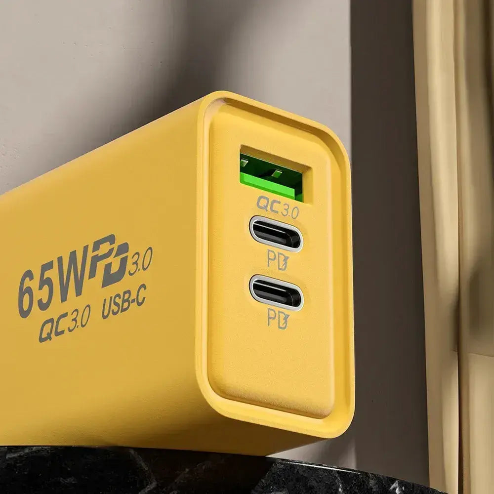 Зарядное устройство для телефона (65W) / Адаптер для зарядки / Быстрая зарядка для смартфона