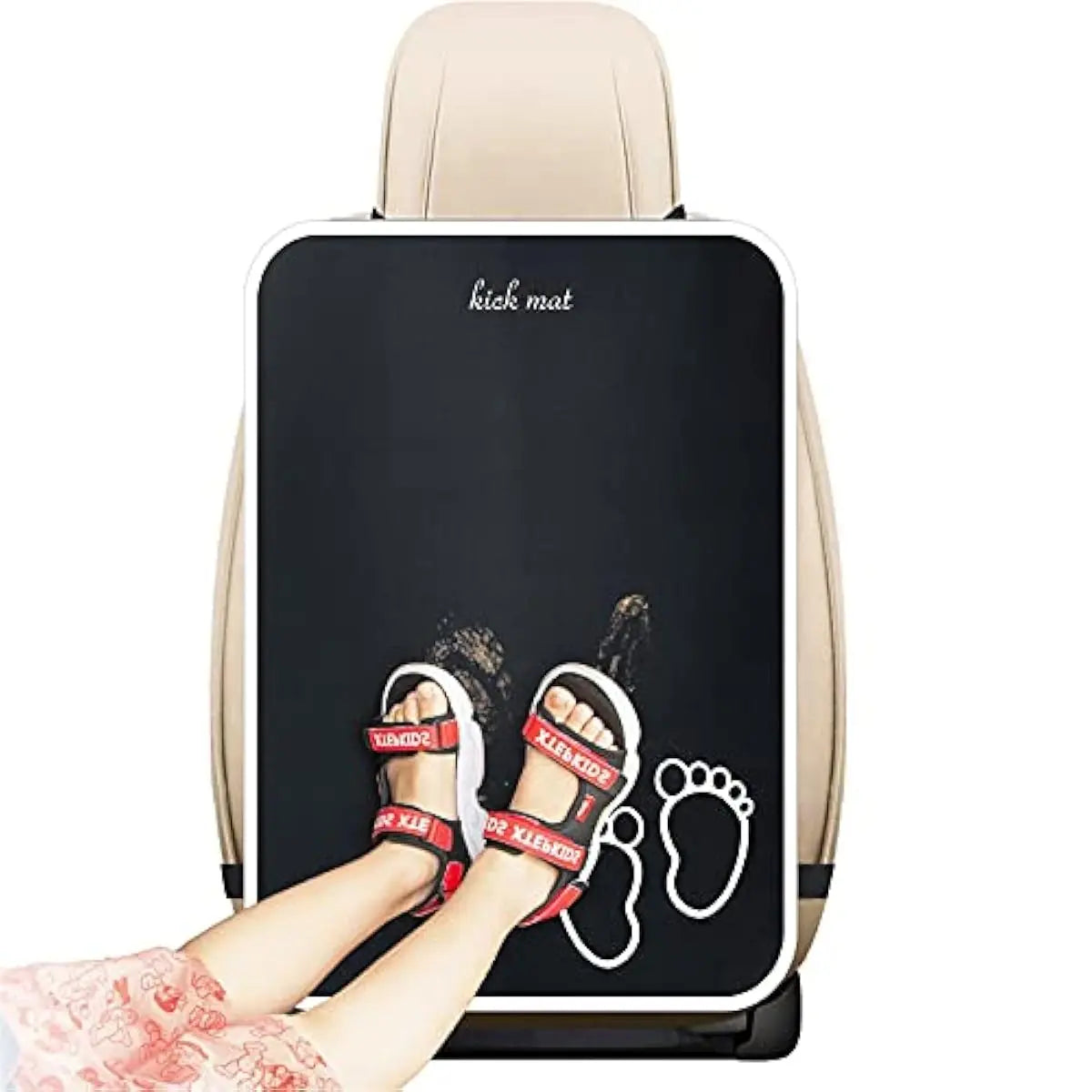 Защитный чехол на спинке сиденья автомобиля