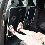Защитный чехол на спинке сиденья автомобиля